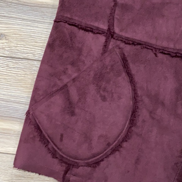 NWT CASLON Plum Burgundy Faux Shearling Suede Vest Size SMALL - Picture 8 of 13